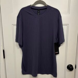 NWT lululemon athletica Men's zeroed in T-Shirt